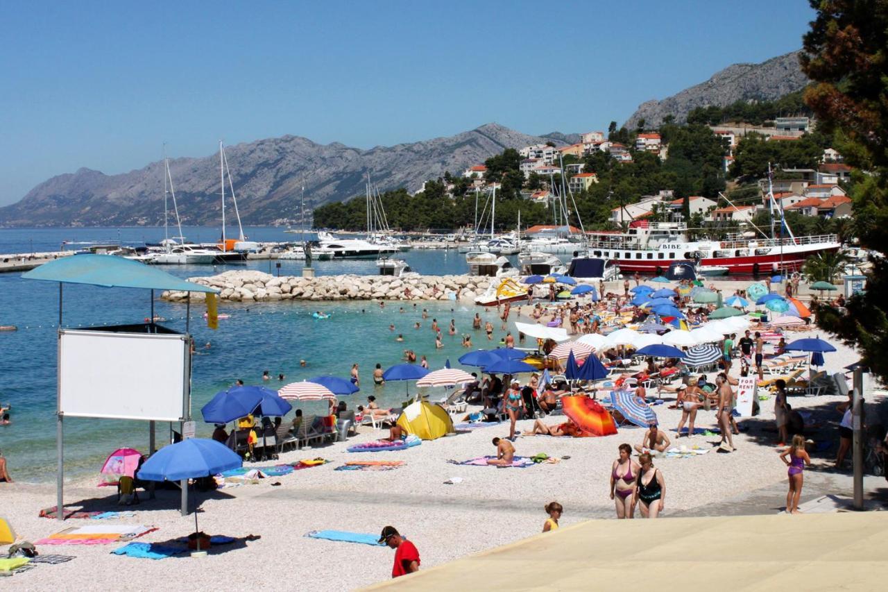 Family Friendly Apartments With A Swimming Pool Baska Voda, Makarska - 12442 Zewnętrze zdjęcie