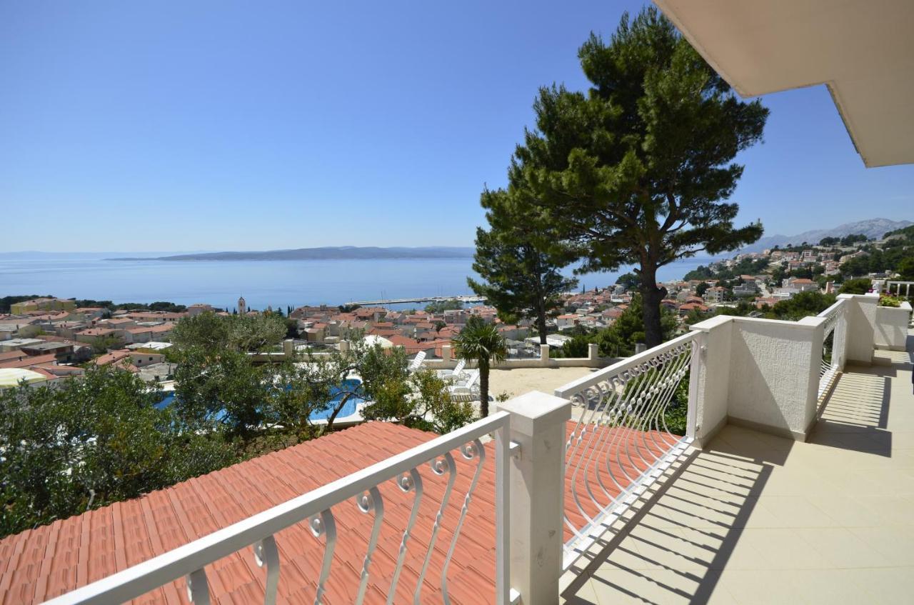 Family Friendly Apartments With A Swimming Pool Baska Voda, Makarska - 12442 Zewnętrze zdjęcie