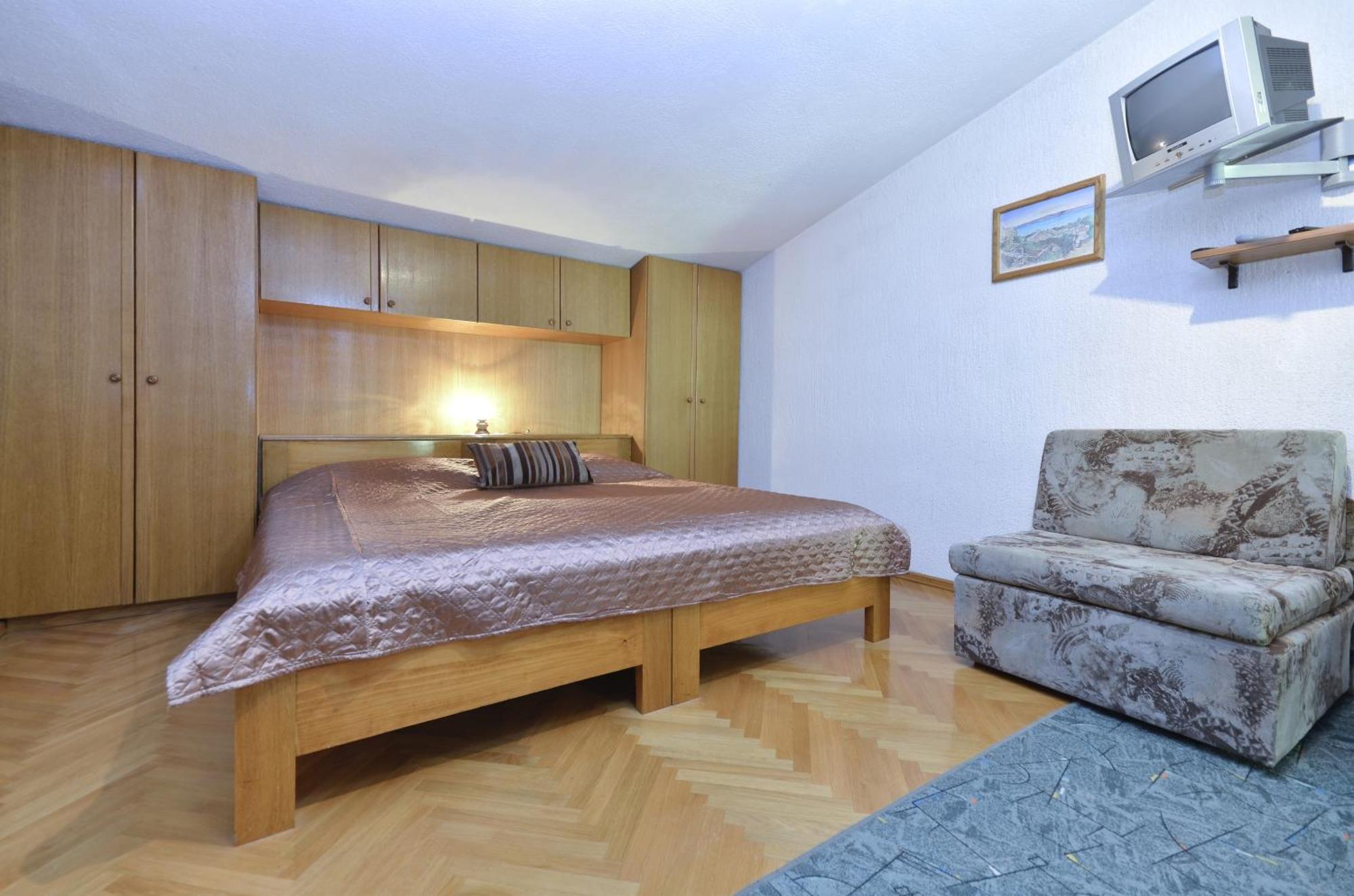 Family Friendly Apartments With A Swimming Pool Baska Voda, Makarska - 12442 Pokój zdjęcie